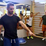 Trener prowadzący program Zdrowy Skłon – ekspert od mobilności i rehabilitacji
